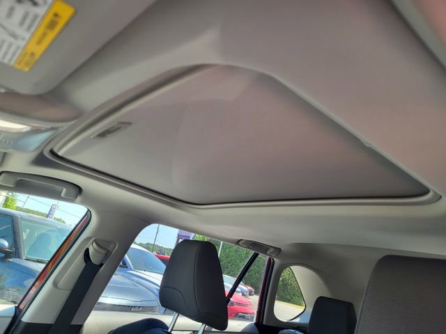 Used 2022 Toyota RAV4 XLE w/ Convenience Package AWD/4WD image 13