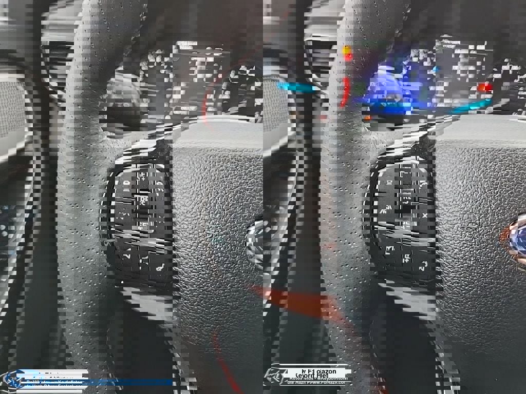 Used 2024 Ford Explorer ST-Line w/ Class IV Trailer Tow Package image 41