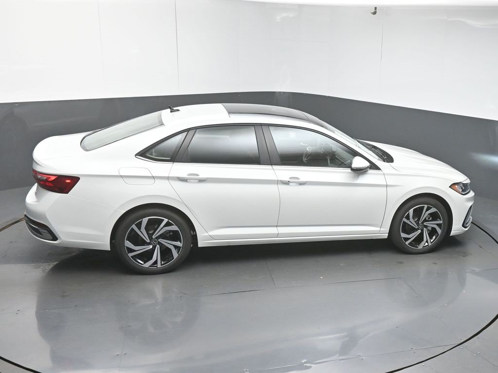 New 2026 Volkswagen Jetta SEL FWD image 49