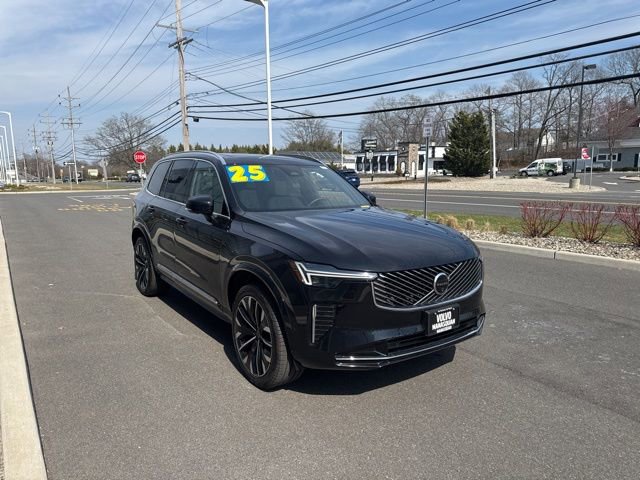 Used 2025 Volvo XC90 B5 Plus image 6