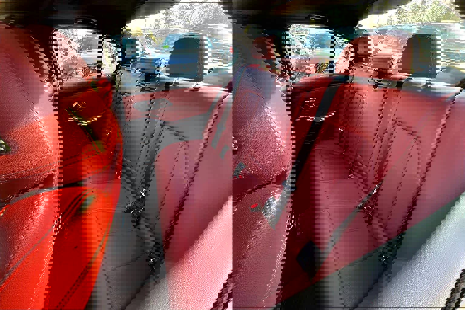 Used 2023 BMW 330i xDrive 330i xDrive w/ Driving Assistance Package image 20