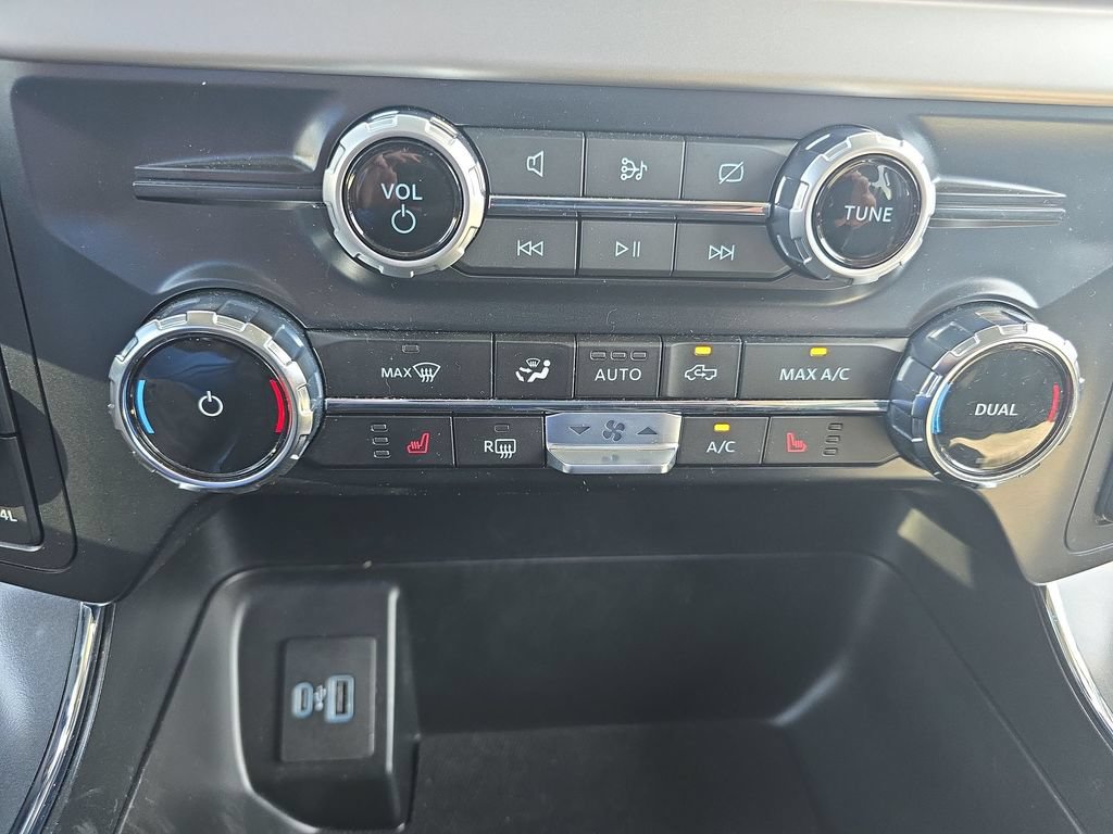 Used 2023 Ford F150 XLT w/ Equipment Group 302A High AWD/4WD image 21