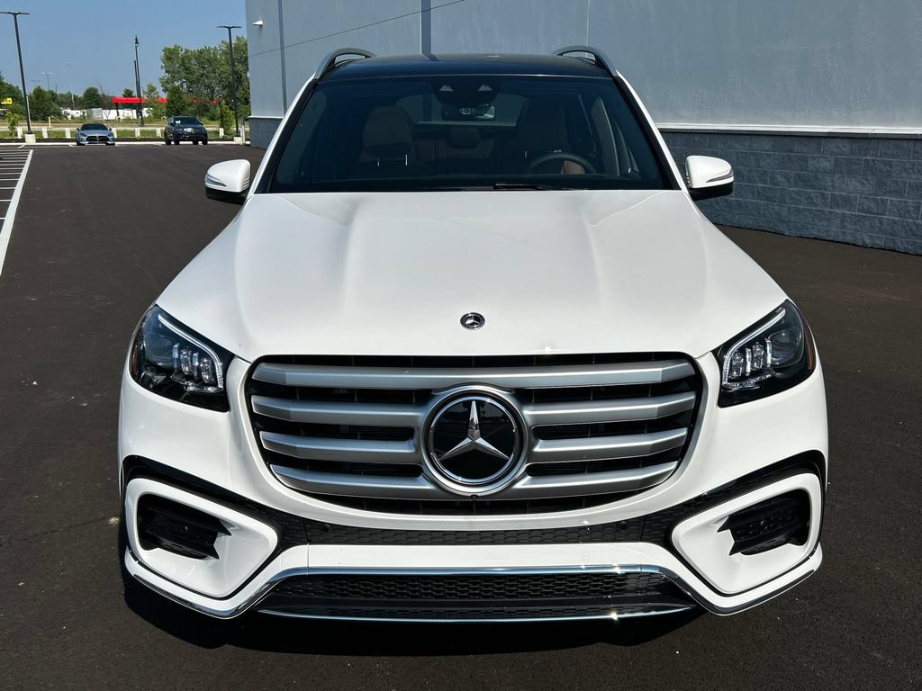 New 2026 Mercedes-Benz GLS 450 4MATIC image 3