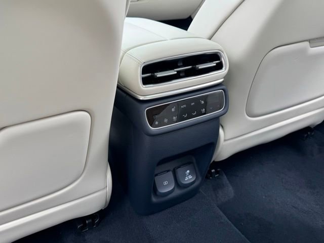 New 2025 Genesis GV80 3.5T Prestige AWD/4WD image 24