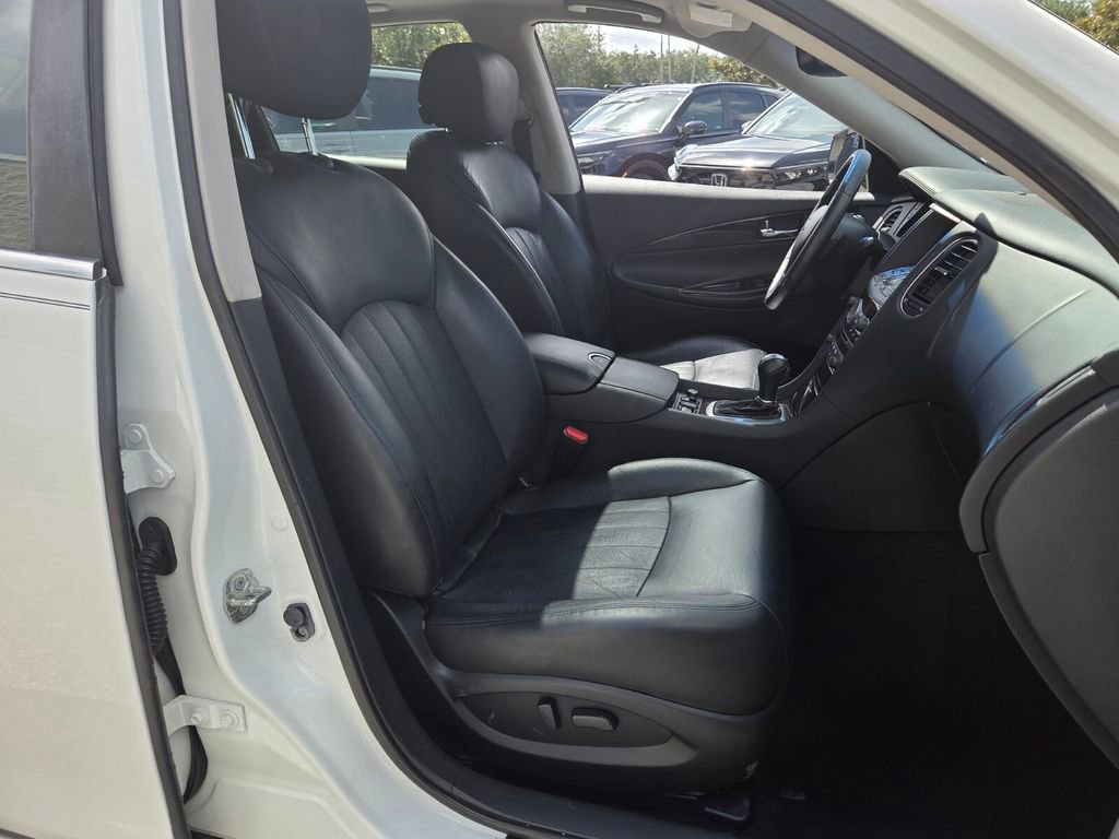 Used 2017 INFINITI QX50 2WD w/ Deluxe Touring Package image 20