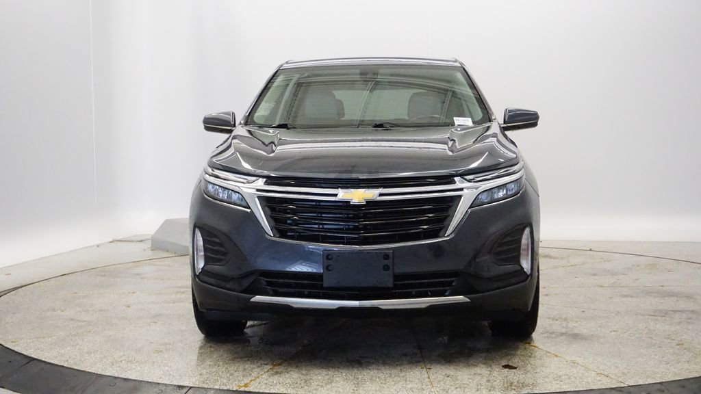 Used 2022 Chevrolet Equinox LT w/ Driver Convenience Package image 11