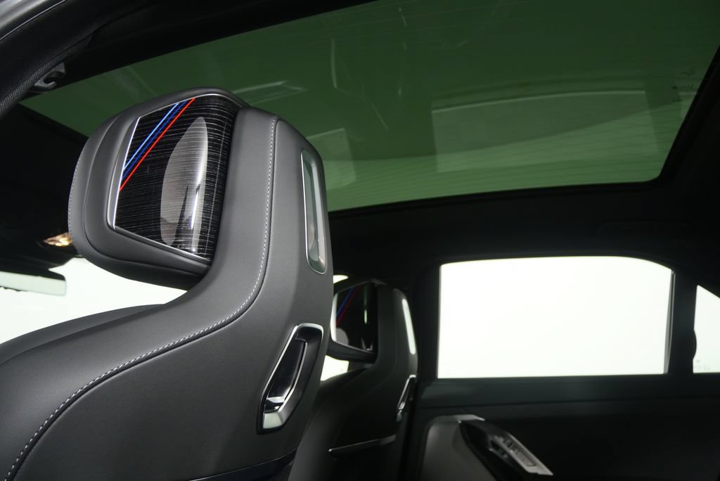 New 2026 BMW i7 xDrive60 AWD/4WD image 17