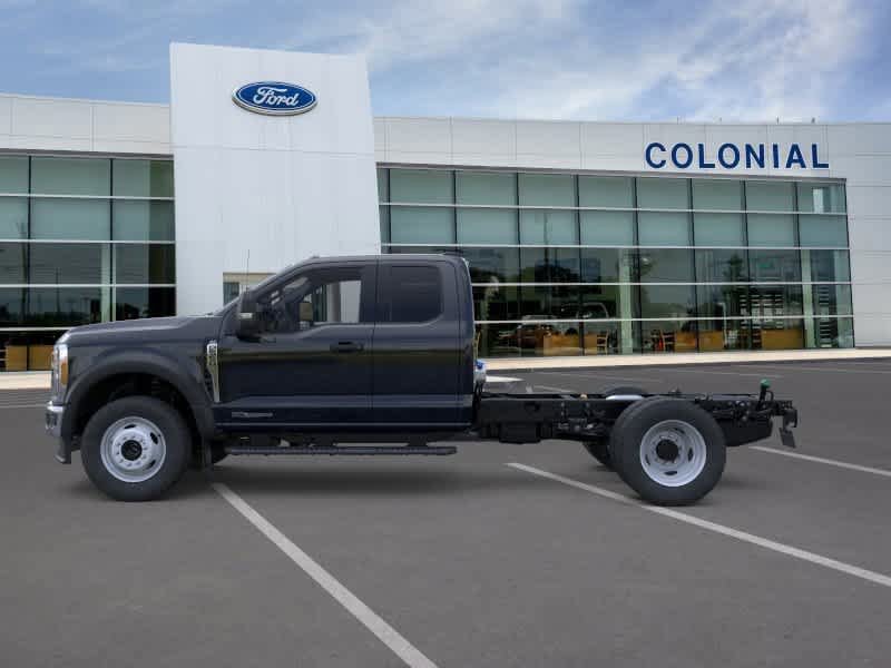 New 2026 Ford F550 4x4 Supercab Super Duty w/ XLT Value Package image 3