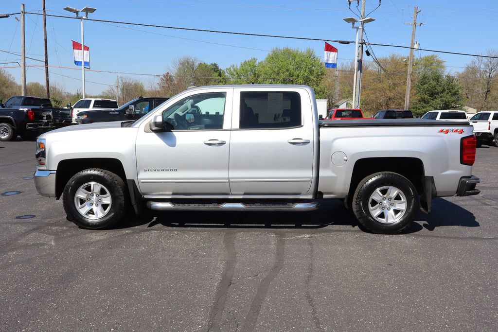 Used 2018 Chevrolet Silverado 1500 LT w/ All Star Edition AWD/4WD image 27