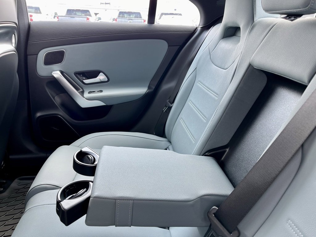 Used 2025 Mercedes-Benz CLA 35 AMG 4MATIC image 55