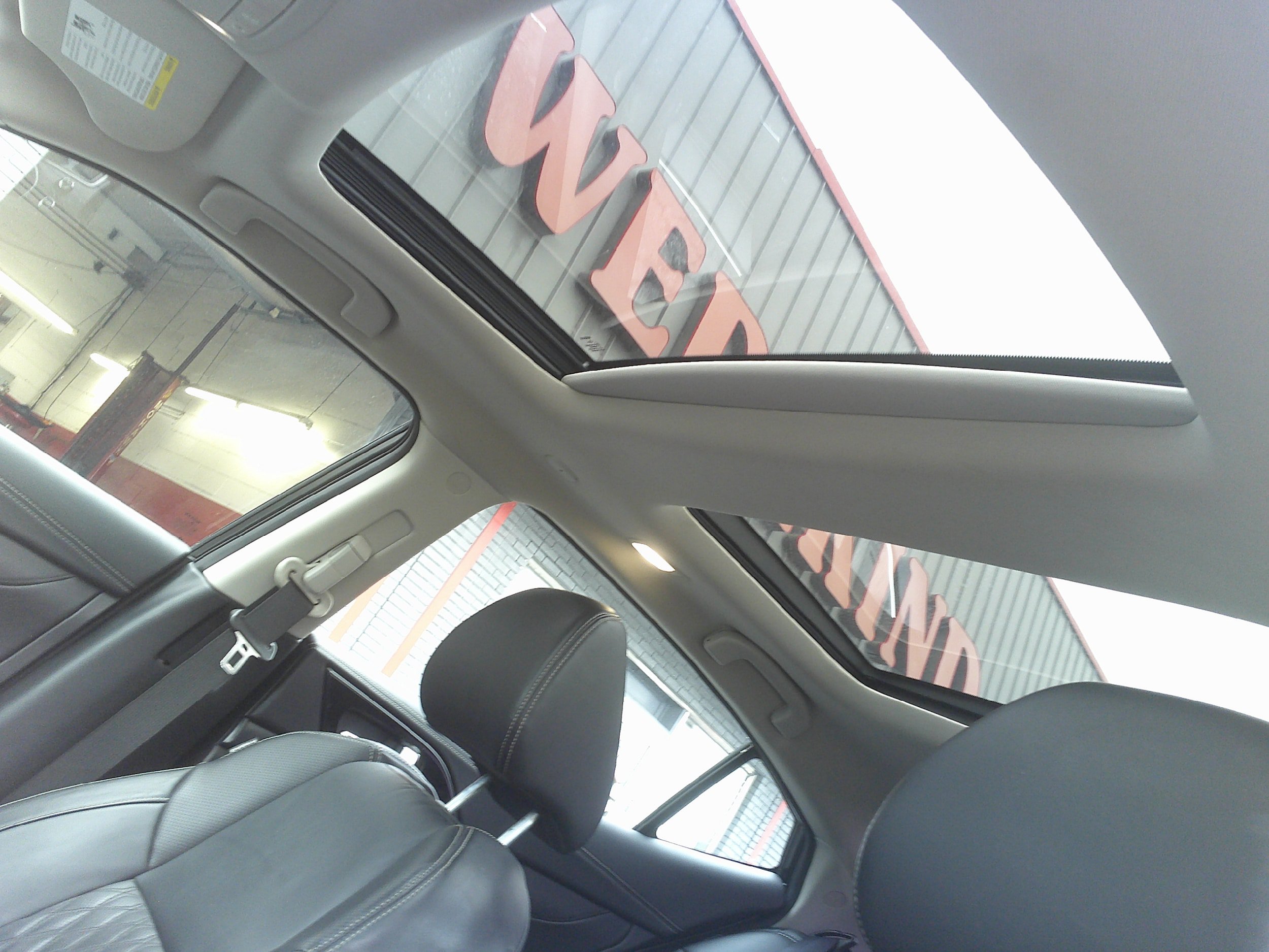 Used 2023 Nissan Maxima Platinum w/ Sport Mat Group FWD image 20