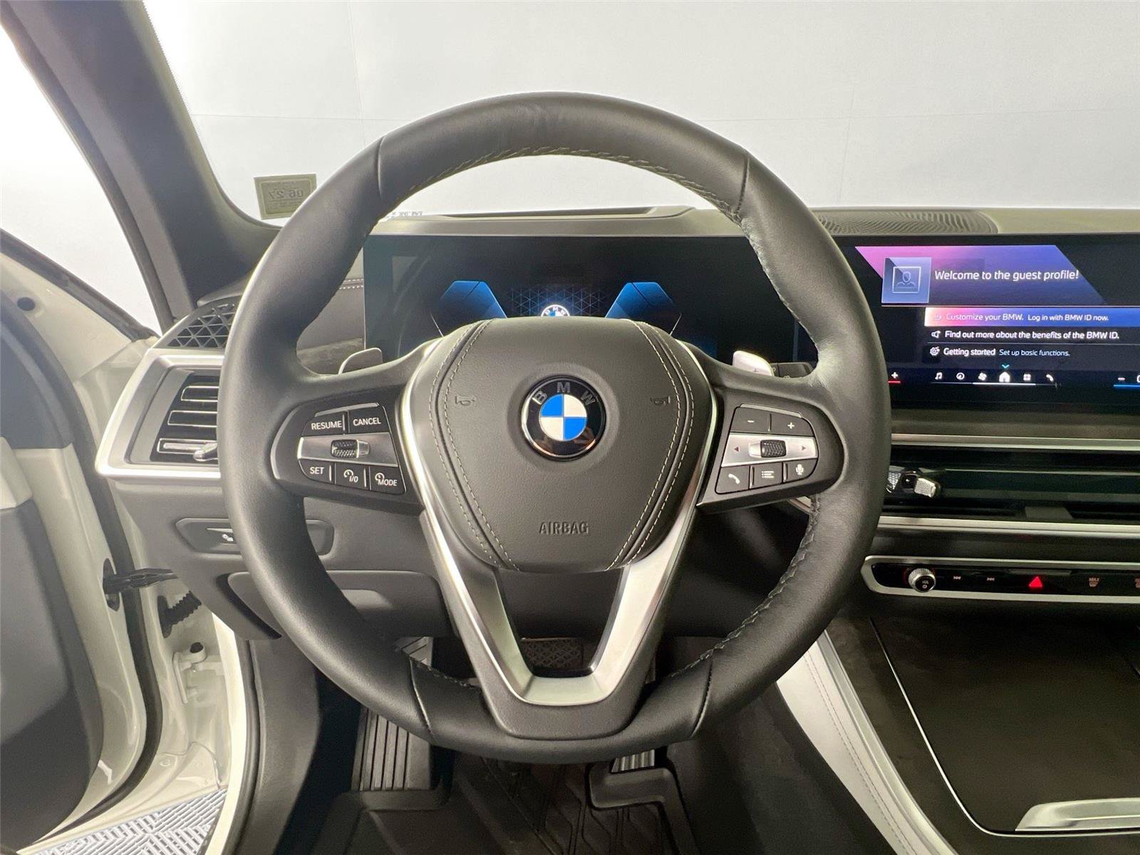 Used 2026 BMW X5 xDrive40i AWD/4WD image 11