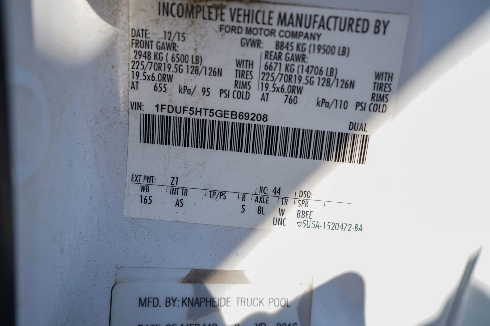 Used 2016 Ford F550 4x4 Regular Cab Super Duty image 20