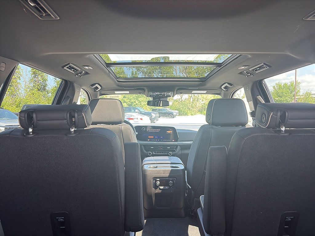 New 2026 Chevrolet Tahoe Premier w/ Sun And Tow Package AWD/4WD image 14
