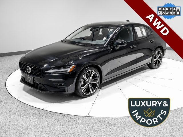 Used 2025 Volvo S60 B5 Core image 1