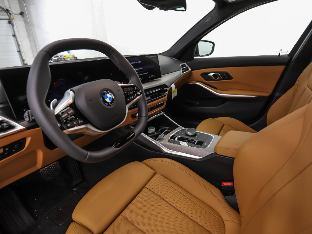 Used 2026 BMW 330i xDrive Sedan w/ Convenience Package AWD/4WD image 10