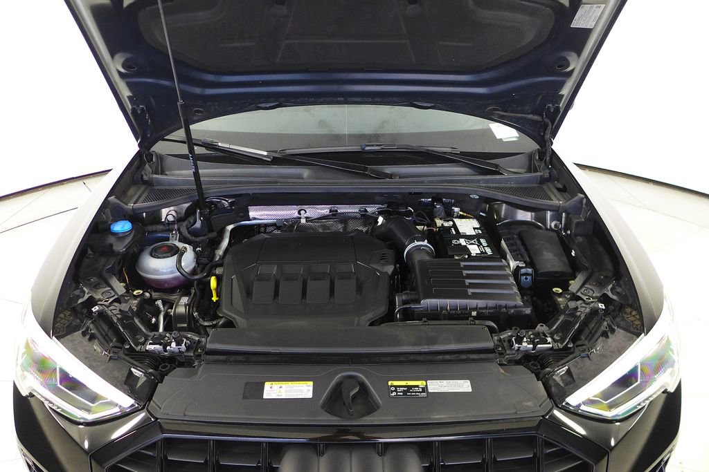 Used 2025 Audi Q3 2.0T Premium Plus w/ Premium Plus Package image 6