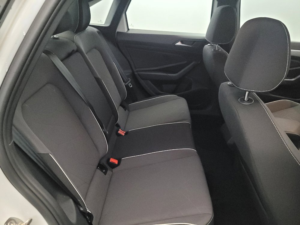 Used 2025 Volkswagen Jetta Sport FWD image 19