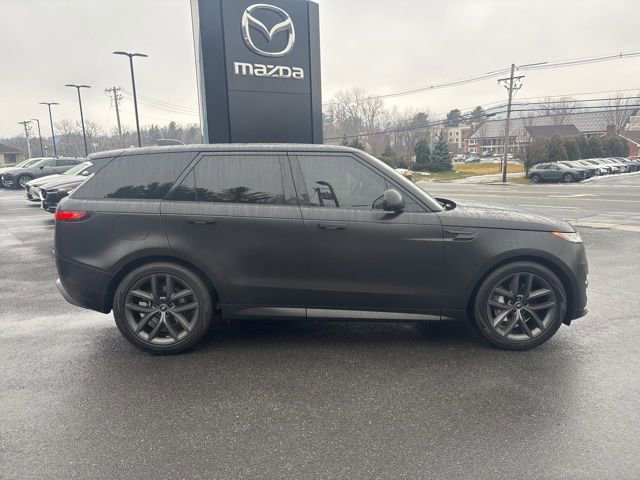 Used 2025 Land Rover Range Rover Sport Dynamic SE image 8