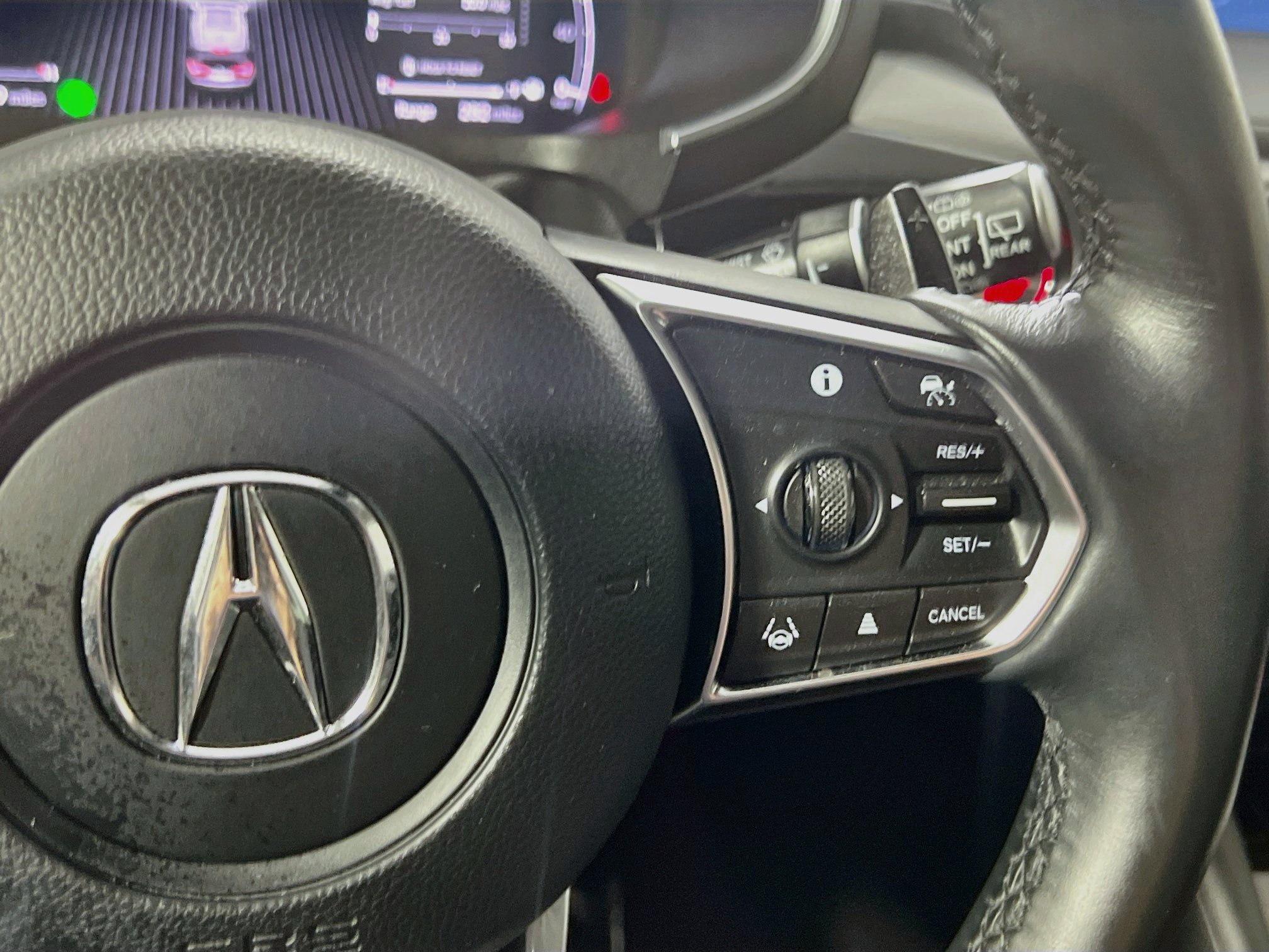 Used 2023 Acura MDX w/ Technology Package FWD image 20