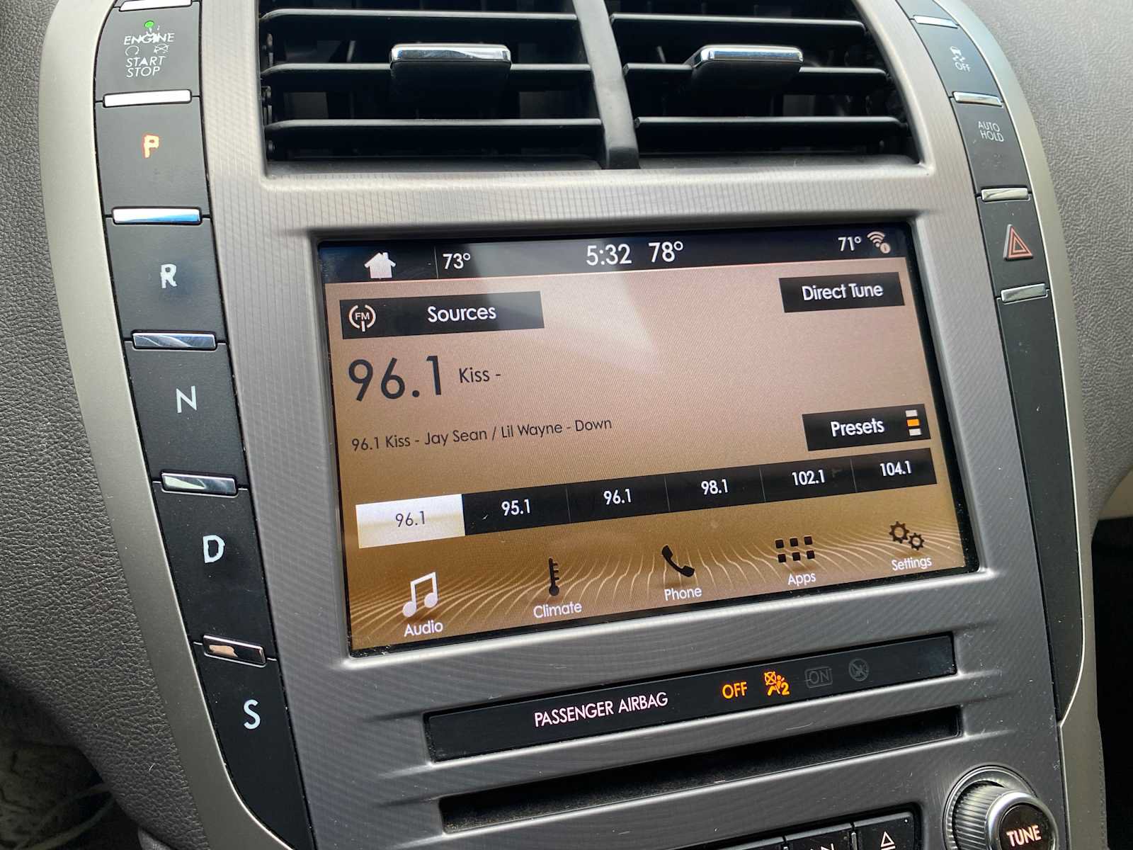 Used 2017 Lincoln MKZ Select FWD image 21