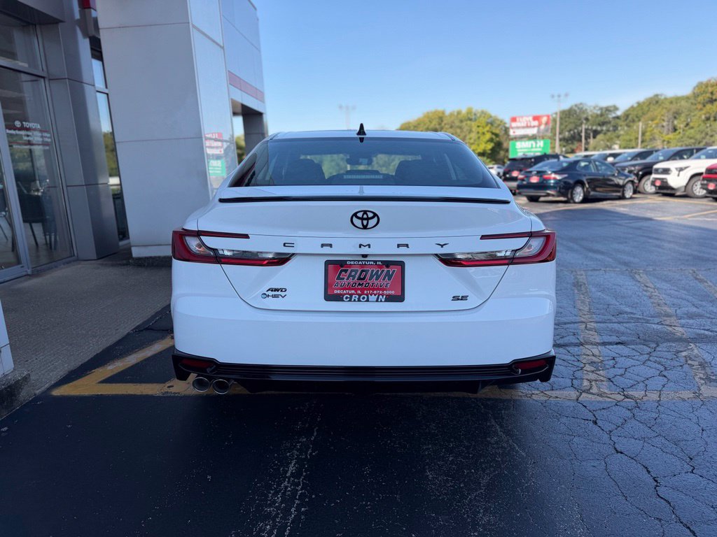 New 2026 Toyota Camry Hybrid AWD/4WD image 8