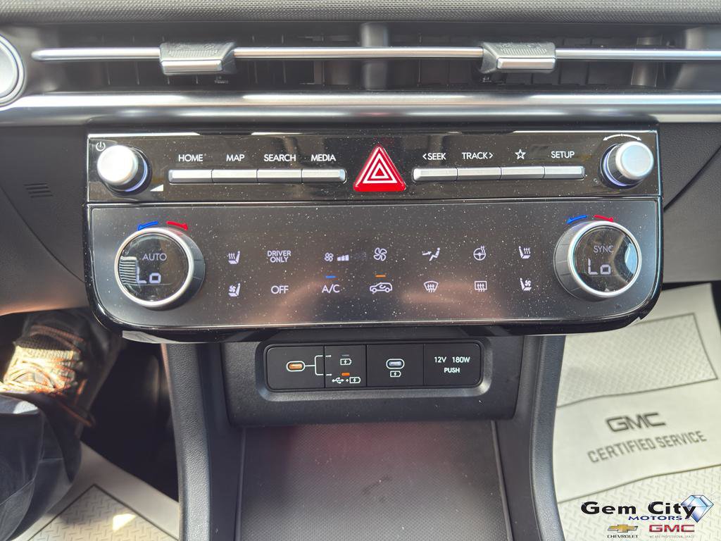 Used 2025 Hyundai Tucson Limited image 25