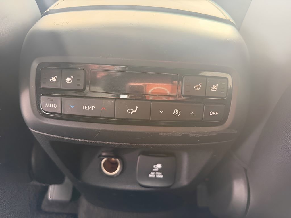 Used 2020 Hyundai Palisade Limited image 20