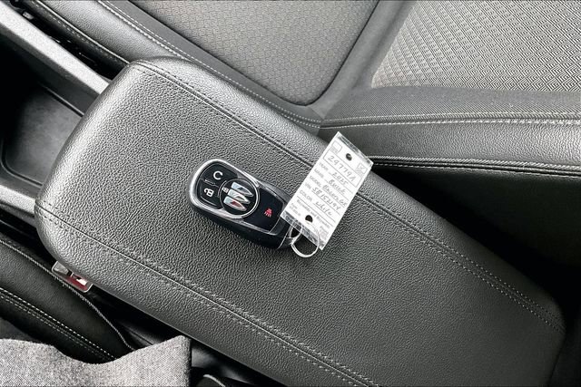 Used 2025 Buick Encore GX Preferred AWD/4WD image 9