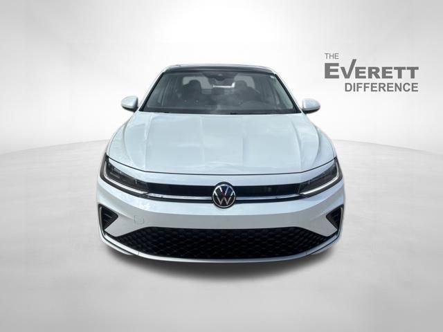 Used 2026 Volkswagen Jetta SE FWD image 2