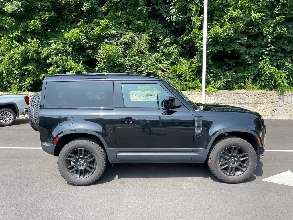 Used 2023 Land Rover Defender 90 S AWD/4WD image 8