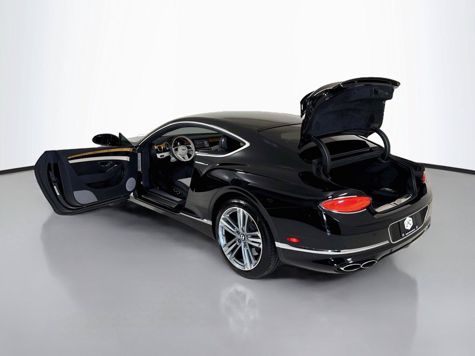 Used 2023 Bentley Continental GT V8 AWD/4WD image 39