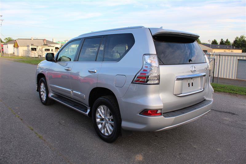 Used 2015 Lexus GX 460 w/ Premium Package AWD/4WD image 5