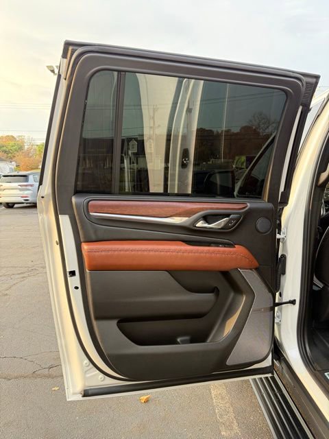 Used 2024 GMC Yukon Denali Ultimate image 52