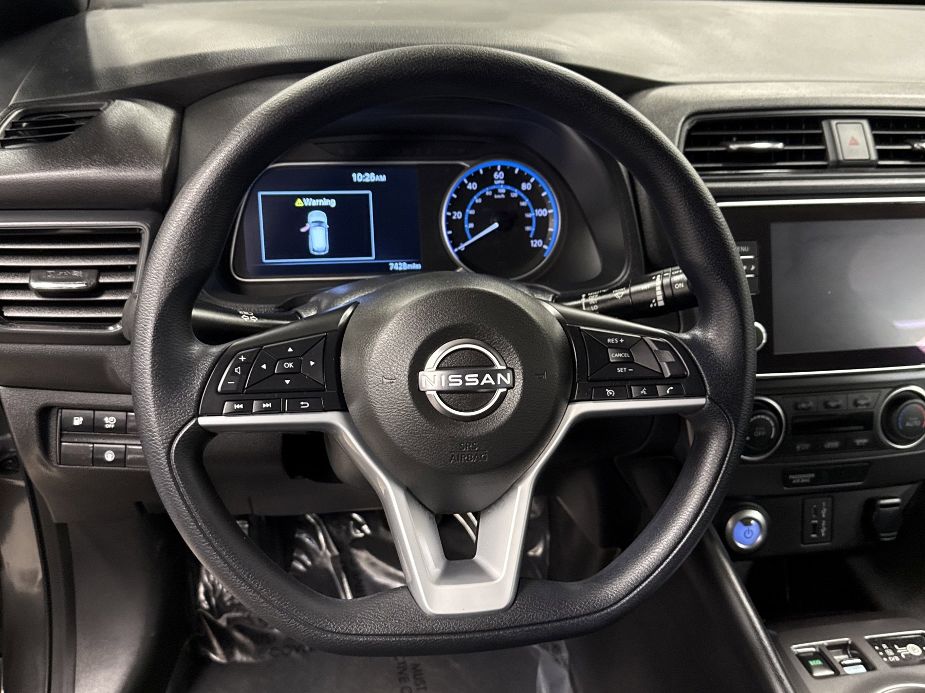 Used 2024 Nissan Leaf S image 7