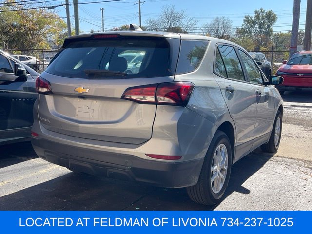 Used 2024 Chevrolet Equinox LS FWD image 3