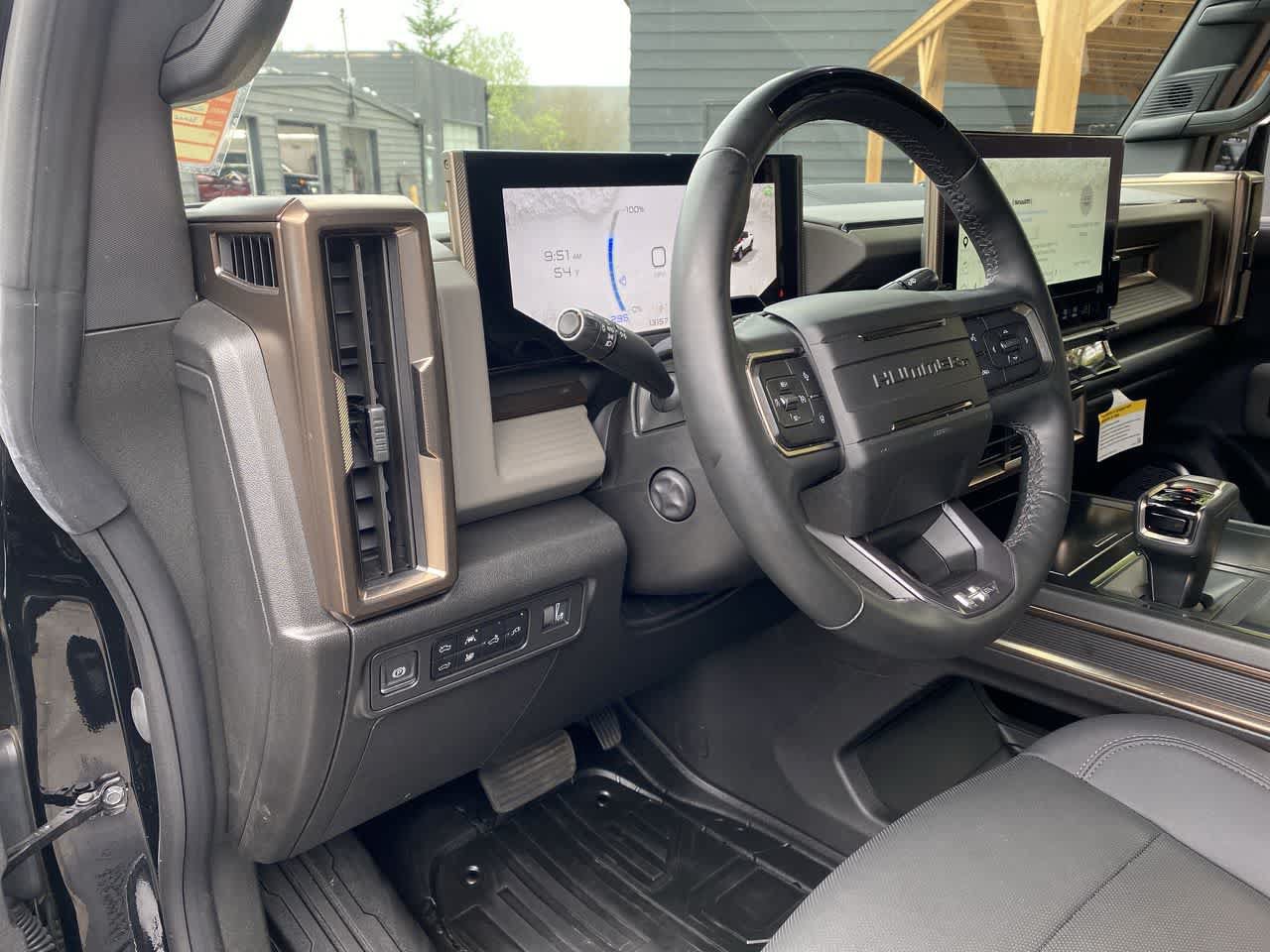 Used 2025 GMC Hummer EV 3X w/ Battery Pack, 24 Module Pack AWD/4WD image 2