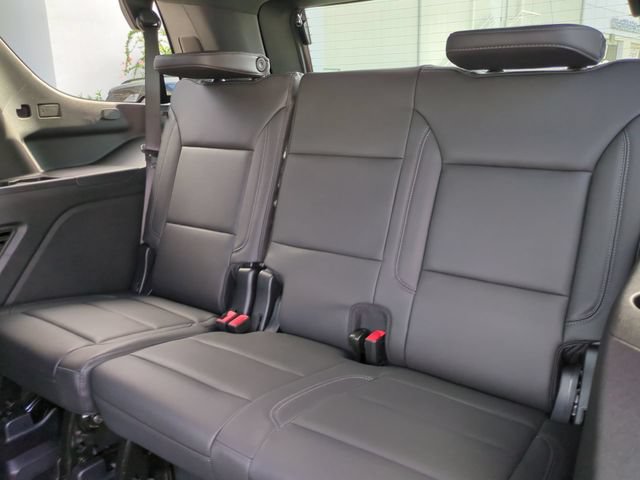 Certified 2025 Chevrolet Tahoe Z71 w/ Comfort Package AWD/4WD image 16