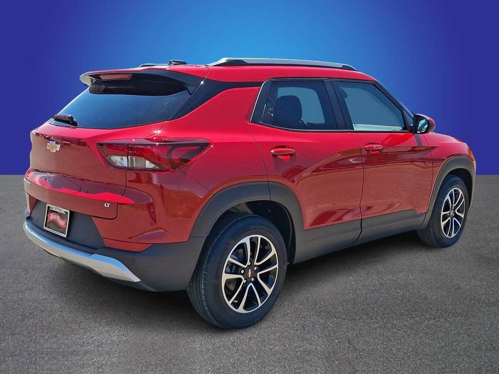 New 2026 Chevrolet TrailBlazer LT w/ Convenience Package FWD image 3