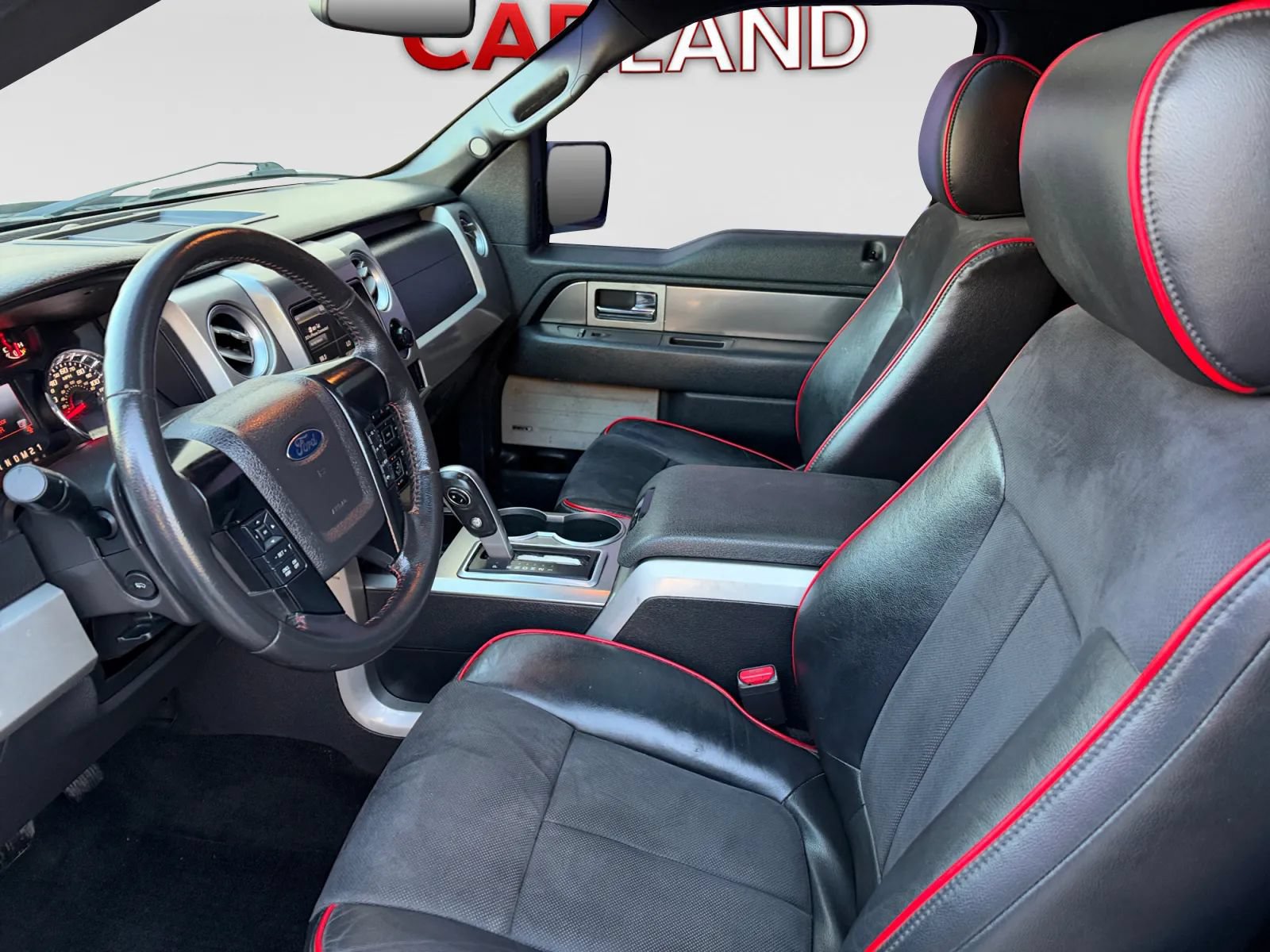 Used 2014 Ford F150 FX4 w/ Equipment Group 402A Luxury AWD/4WD image 12