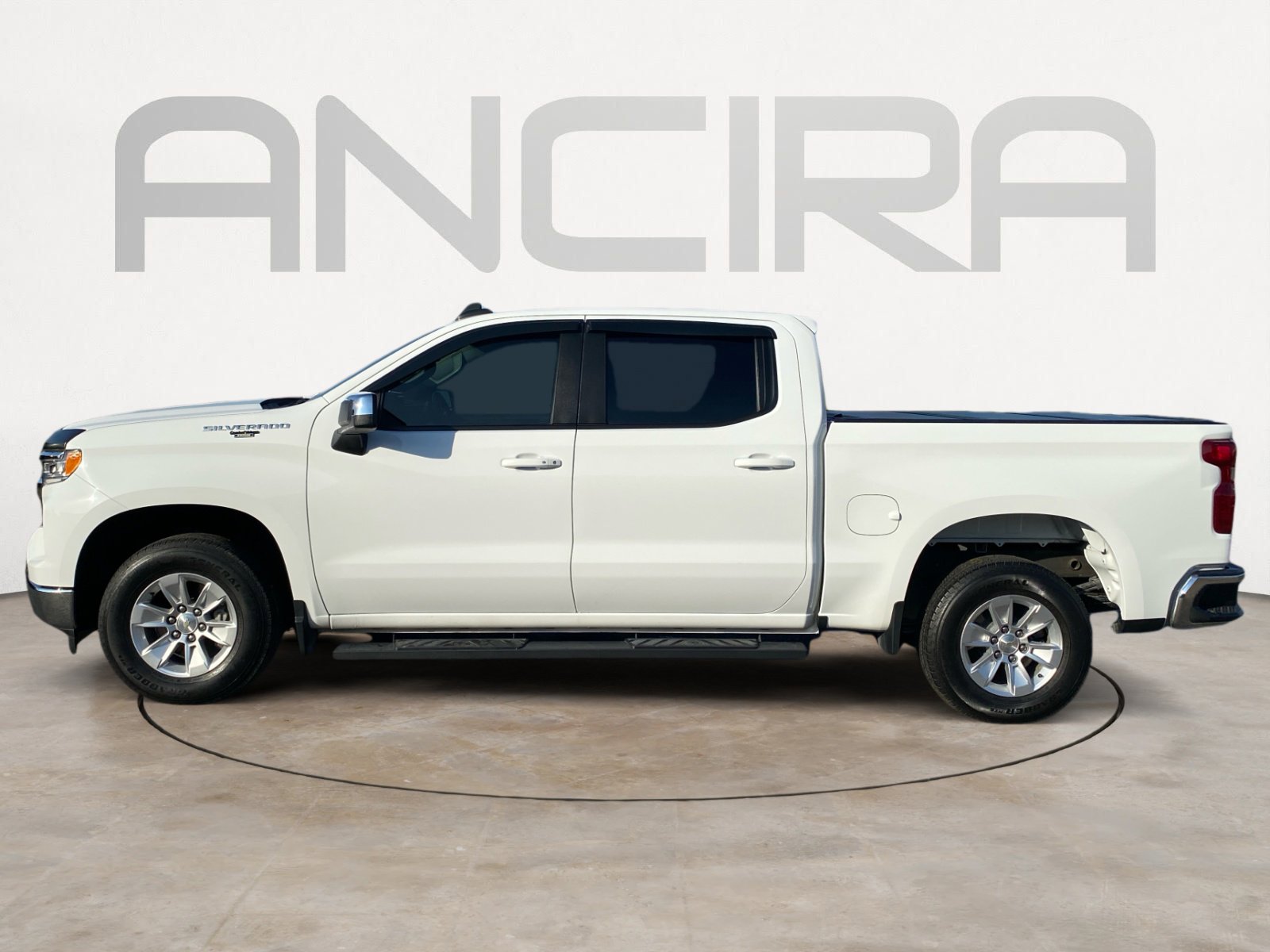 Used 2023 Chevrolet Silverado 1500 LT image 7