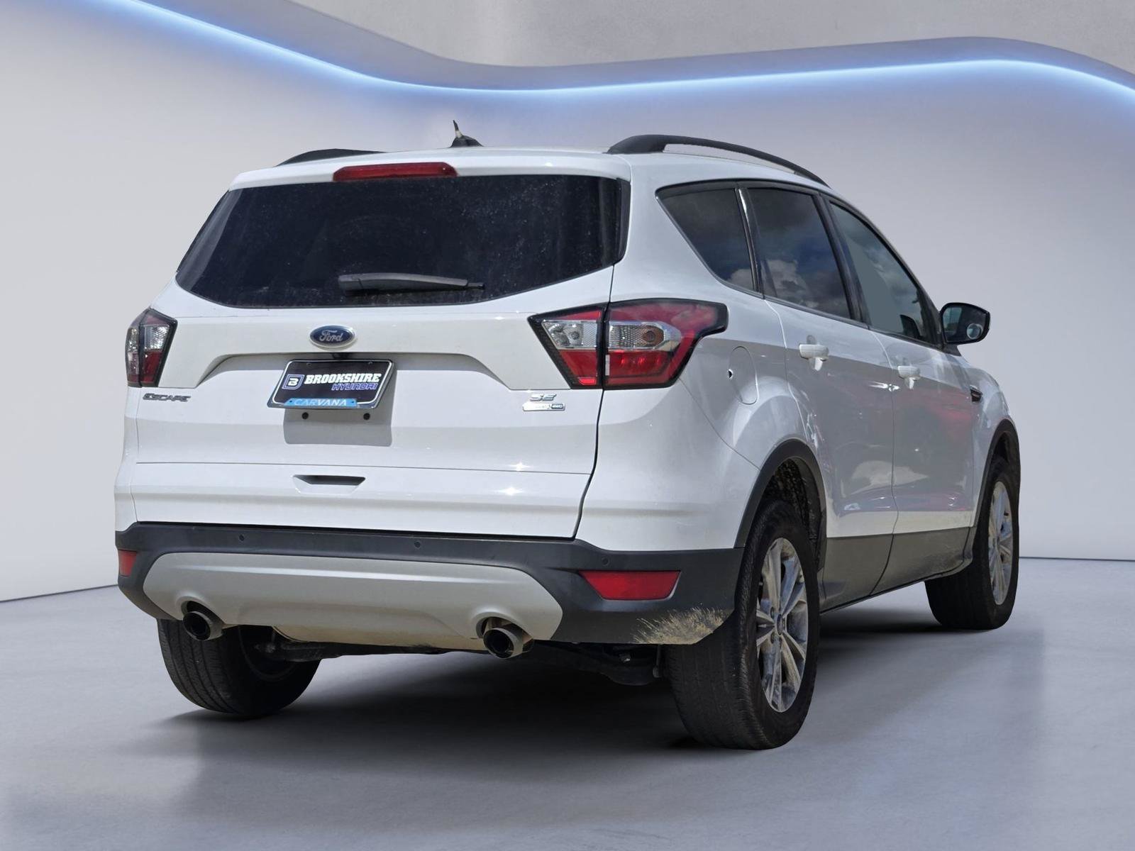 Used 2017 Ford Escape SE w/ Equipment Group 201A AWD/4WD image 6