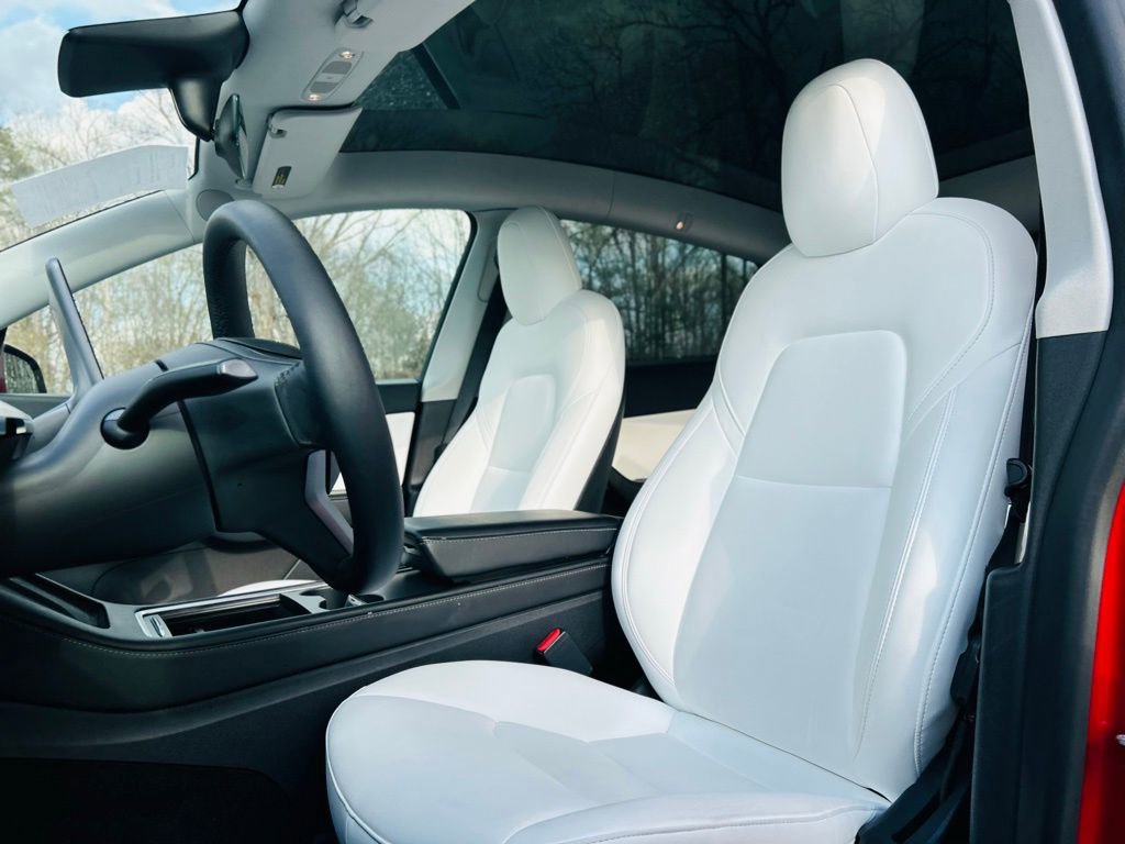 Used 2021 Tesla Model Y Performance image 17