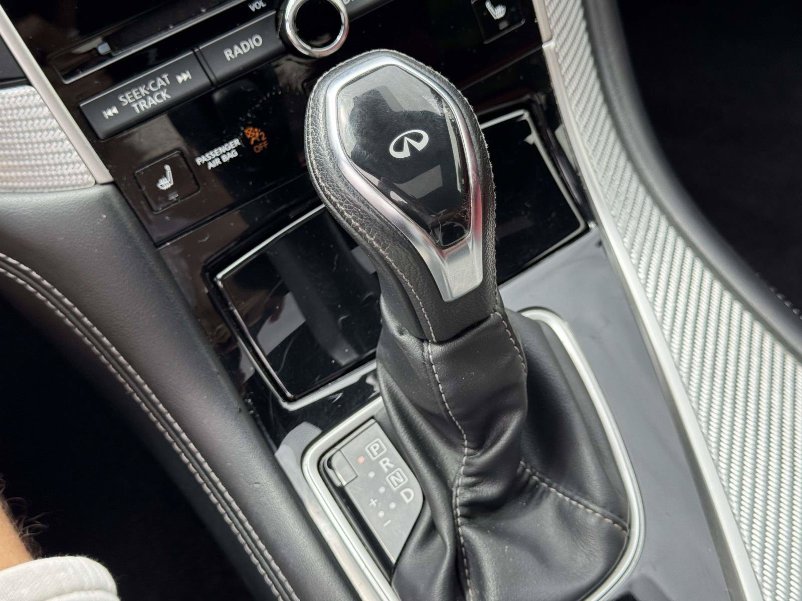 Used 2019 INFINITI Q60 Red Sport 400 AWD/4WD image 28