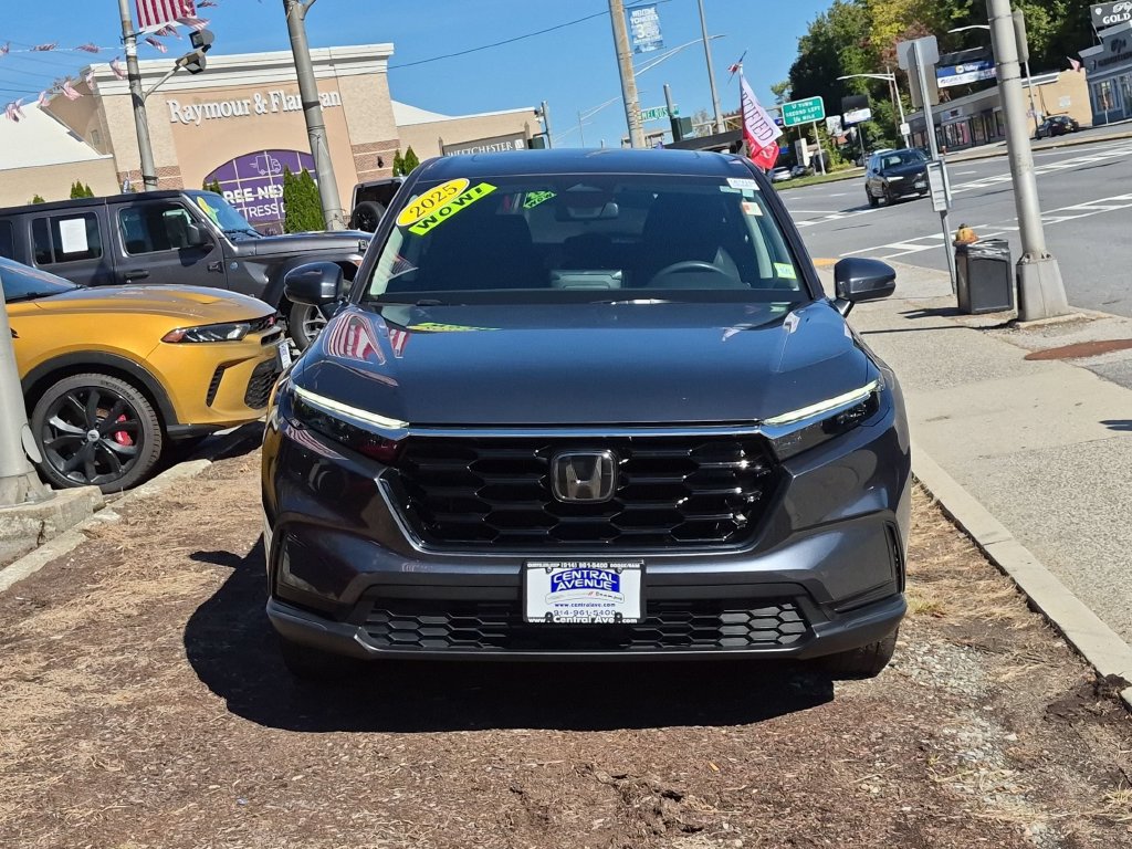 Used 2025 Honda CR-V EX image 2