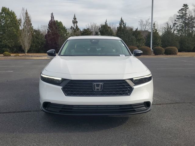 Used 2025 Honda Accord SE image 2