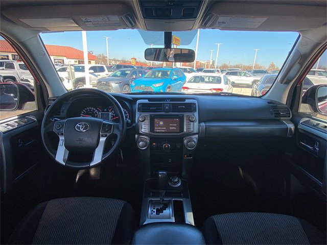 Used 2016 Toyota 4Runner SR5 image 17