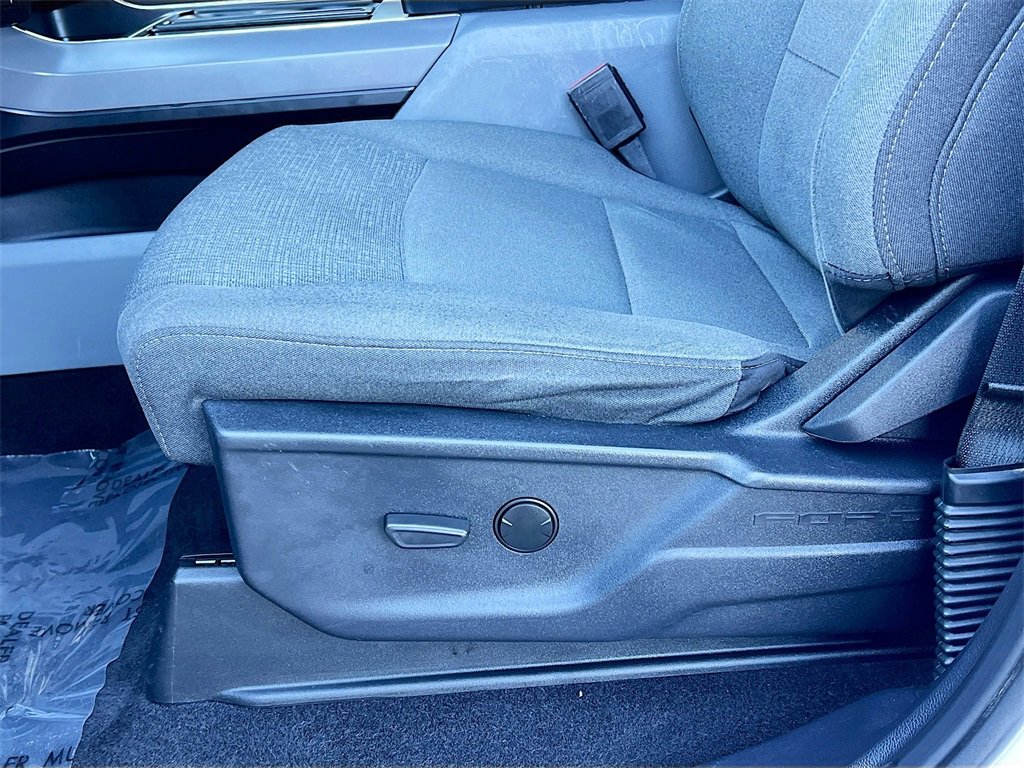 Used 2024 Ford F150 XLT w/ Mobile Office Package image 19