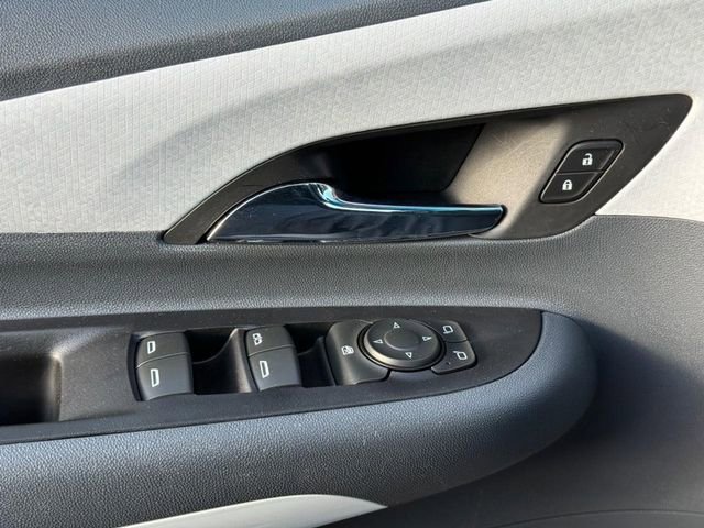 Used 2020 Chevrolet Bolt LT image 22
