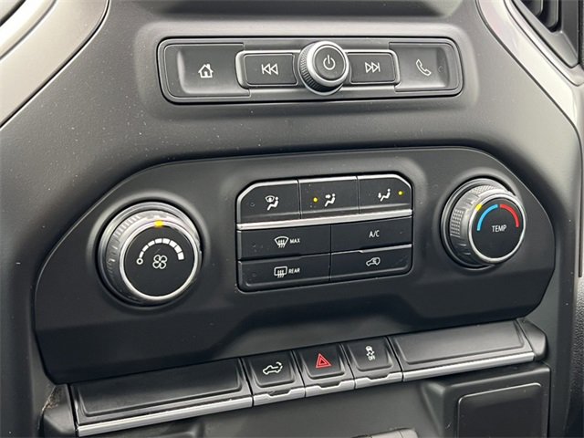 Used 2019 Chevrolet Silverado 1500 Custom image 26